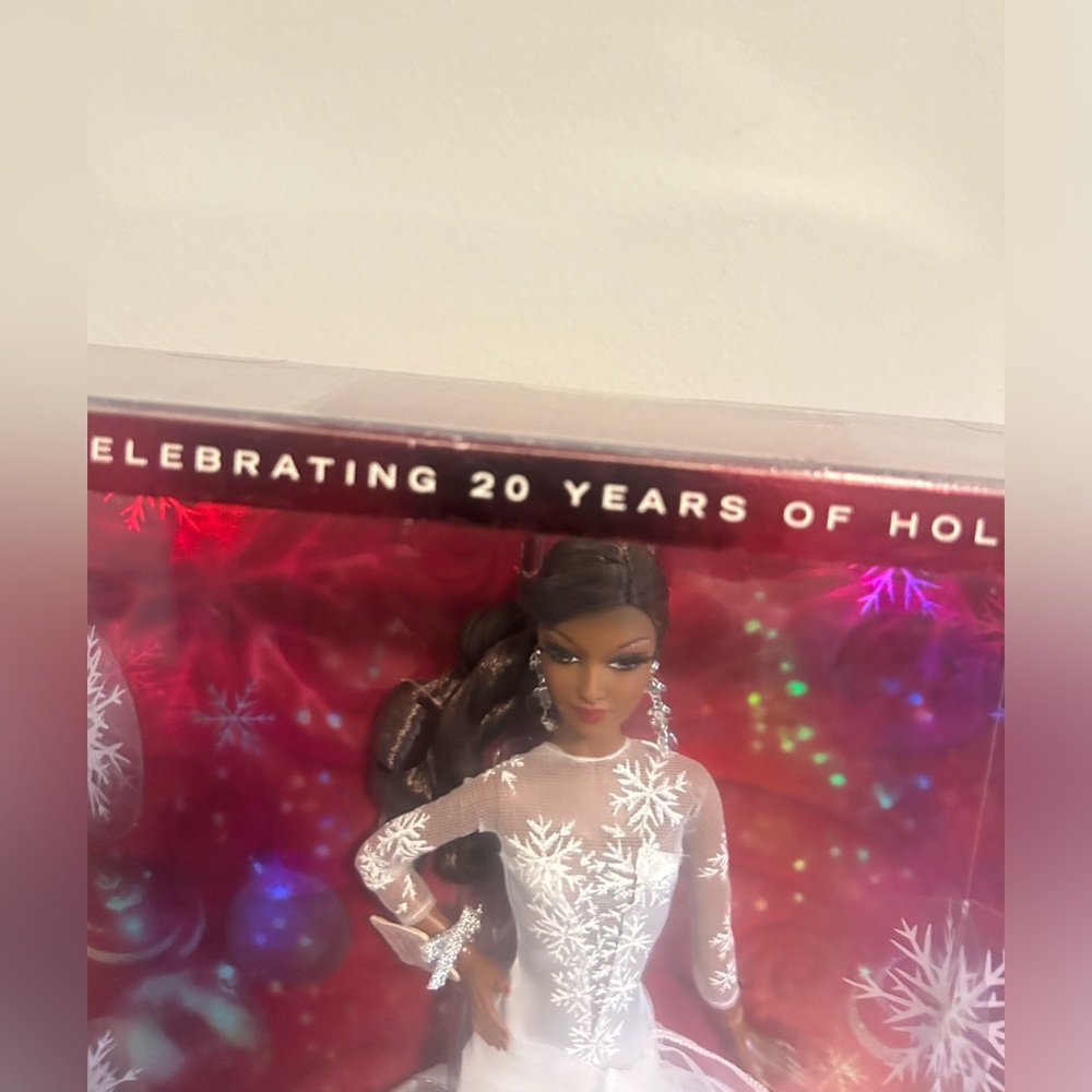 2008 Holiday Barbie African American celebrating 20 years - Picture 2 of 6
